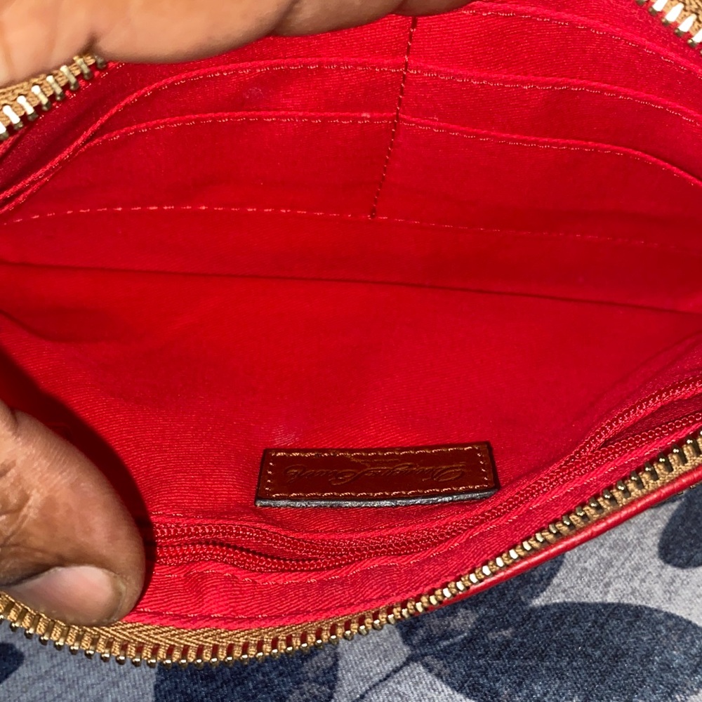 Dooney & Bourke Tech Top Zip Pouch  Euc - Picture 3 of 5
